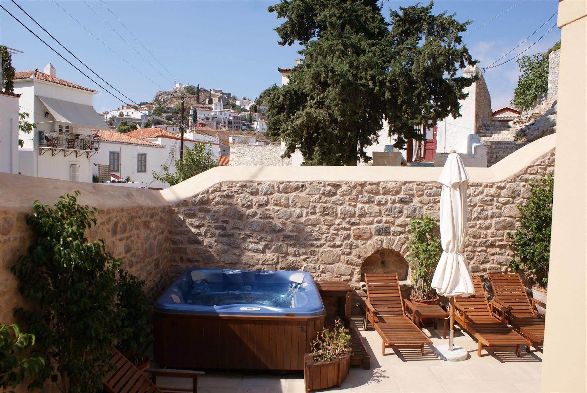 Angelica Traditional Boutique Hotel Hydra  Exterior photo